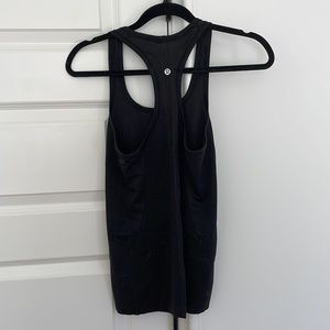 Lululemon swiftly tech tank